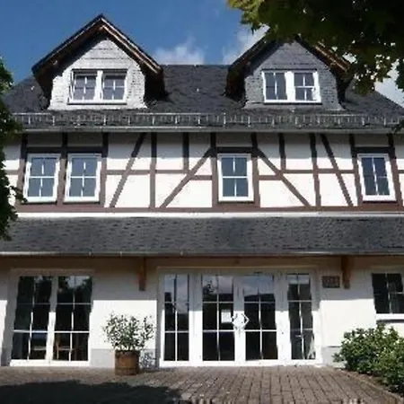 Fuer 3 Personen Ca 79 M In Dickenschied, Mittelgebirge Deutschland Hunsrueck