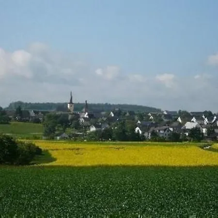 Fuer 3 Personen Ca 79 M In Dickenschied, Mittelgebirge Deutschland Hunsrueck Apartmán Dickenschied